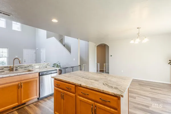 $485,000 | 1105 East Shady Ridge Drive, Kuna, ID 83634