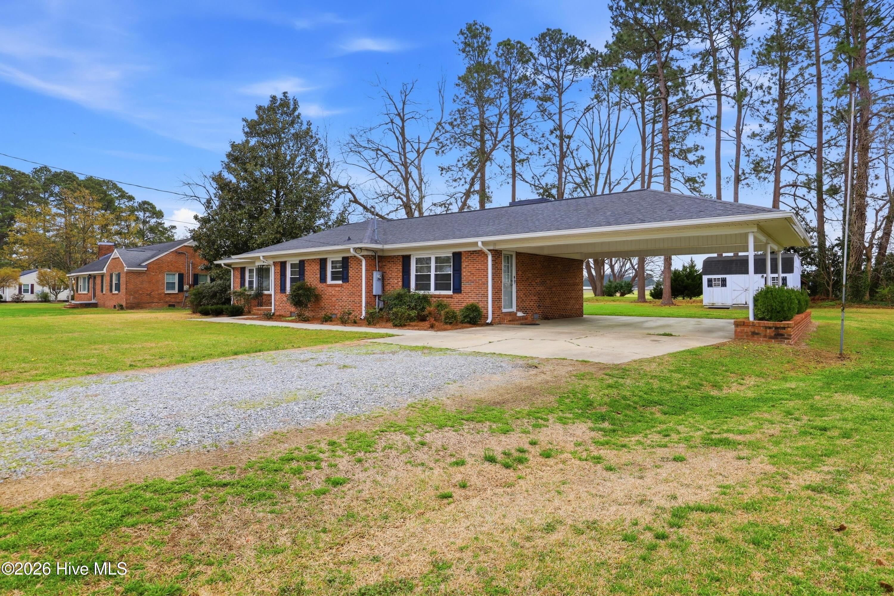 403 Smith Chapel Road Mount Olive, NC 28365 - Photo 3 of 25 IMG_2018