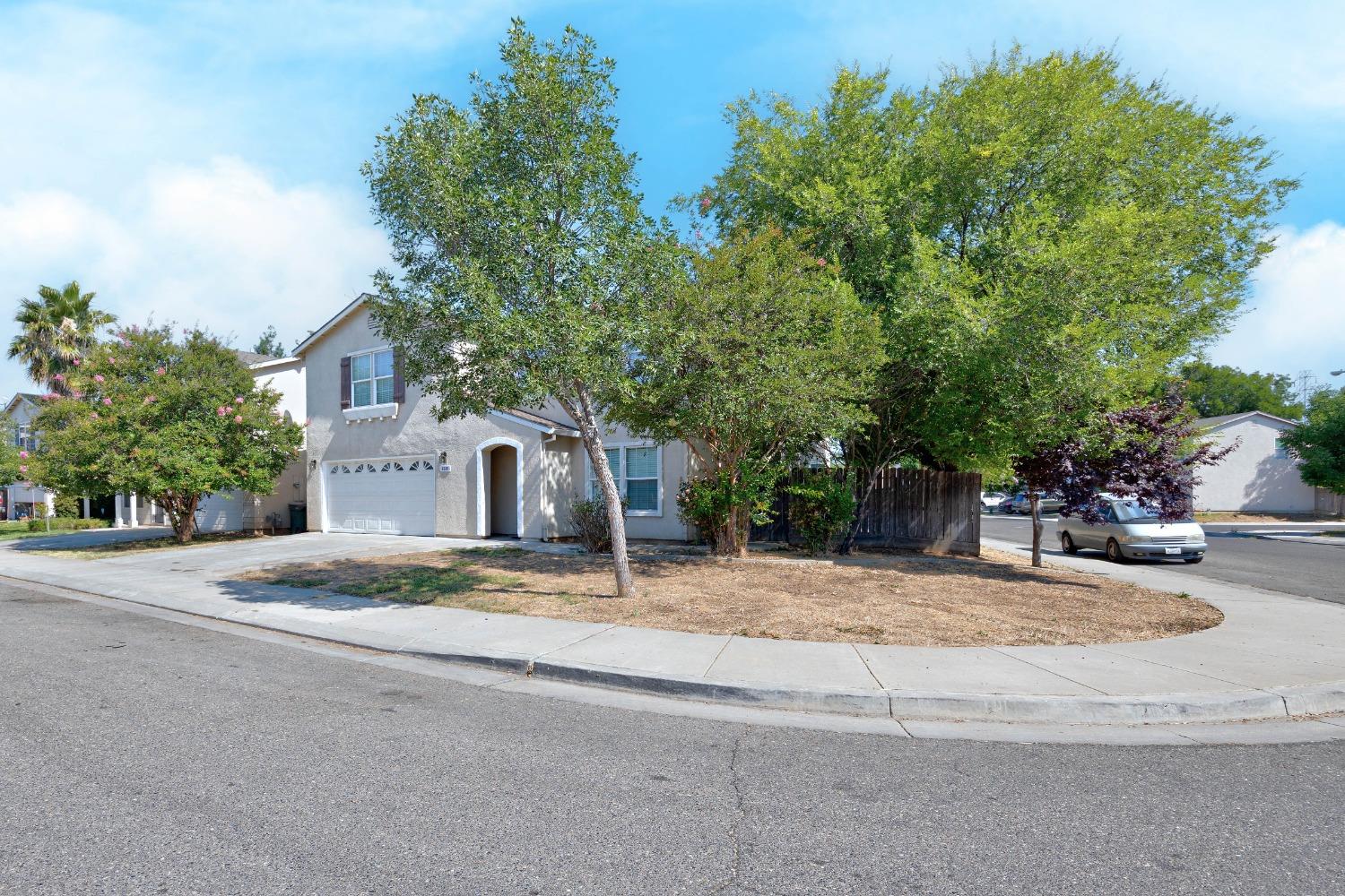 1219 Daybreak Drive Merced, CA 95348 - Photo 2 of 70 Gallery Image 2