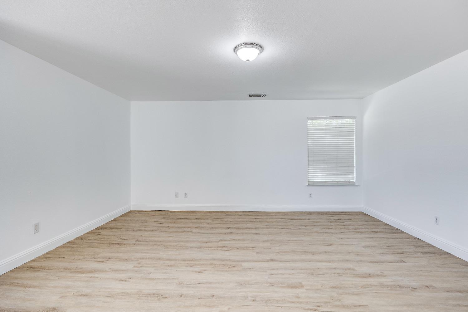 1219 Daybreak Drive Merced, CA 95348 - Photo 34 of 70 Gallery Image 34