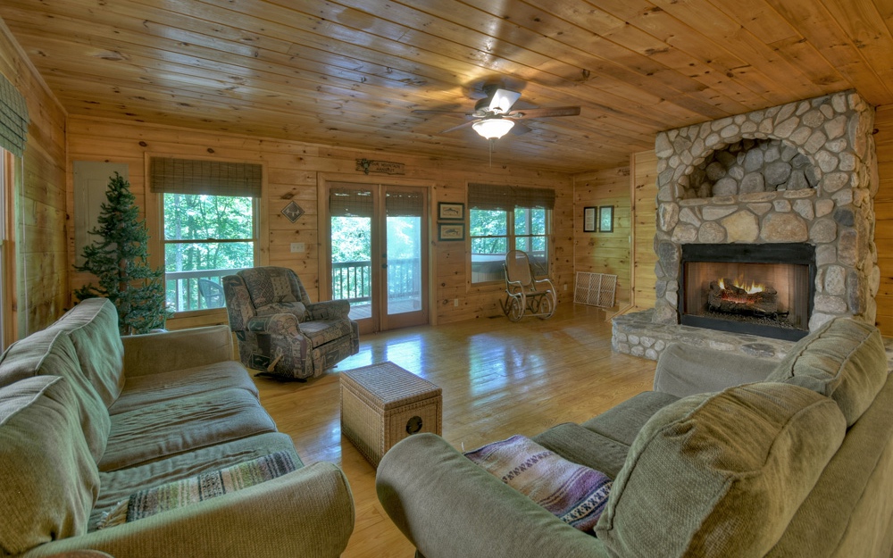300 Brown Bear Path Blue Ridge, GA 30513 - Photo 37 of 56 Additional View