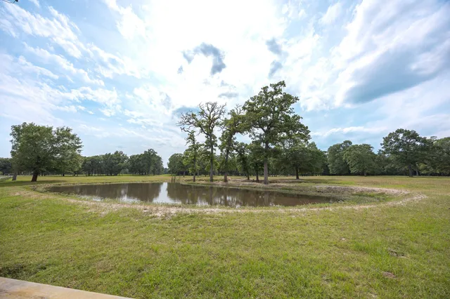 $875,000 | 4988 Paso Fino Lane, Madisonville, TX 77864