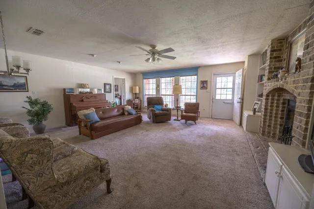 $875,000 | 4988 Paso Fino Lane, Madisonville, TX 77864