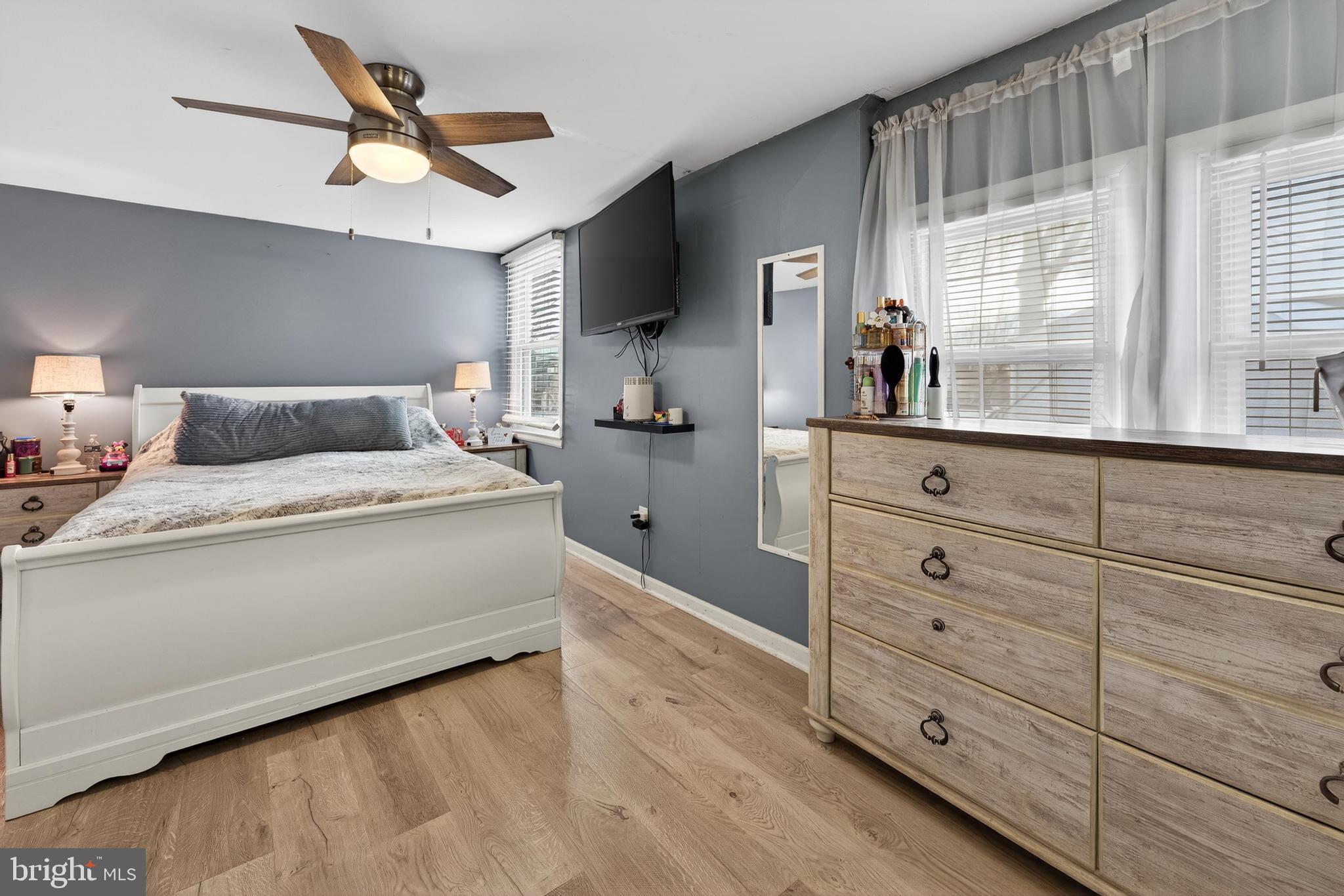 115 South Walnut Avenue Maple Shade, NJ 08052 - Photo 22 of 30 a living room with furniture and a window
