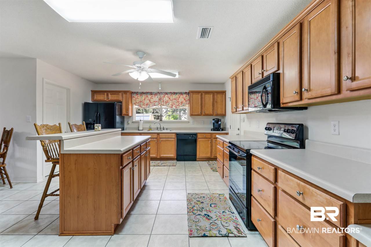 12452 Capulet Drive Foley, AL 36535 - Photo 10 of 28