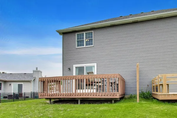 $249,900 | 912 Whitetail Lane, Sandwich, IL 60548