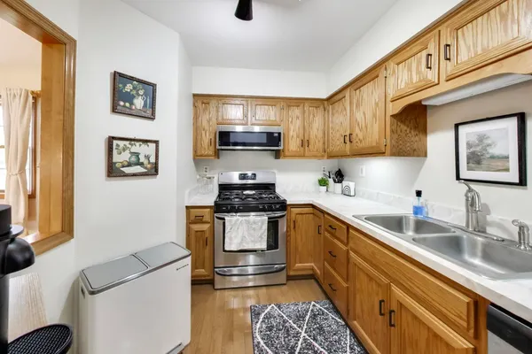 $249,900 | 912 Whitetail Lane, Sandwich, IL 60548
