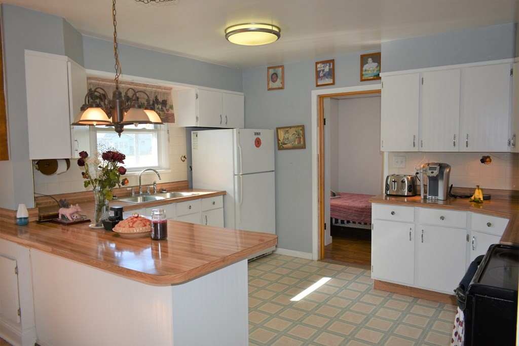 39 Dubois Road Champlain, NY 12919 - Photo 7 of 13 Gallery Image 7