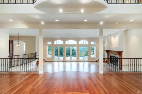 $2,950,000 | 405 London Way, Sonoma, CA 95476