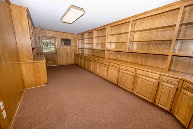 a view of a storage & utility room