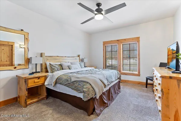 $1,219,000 | 509 Becker Lane, Dover, ID 83825