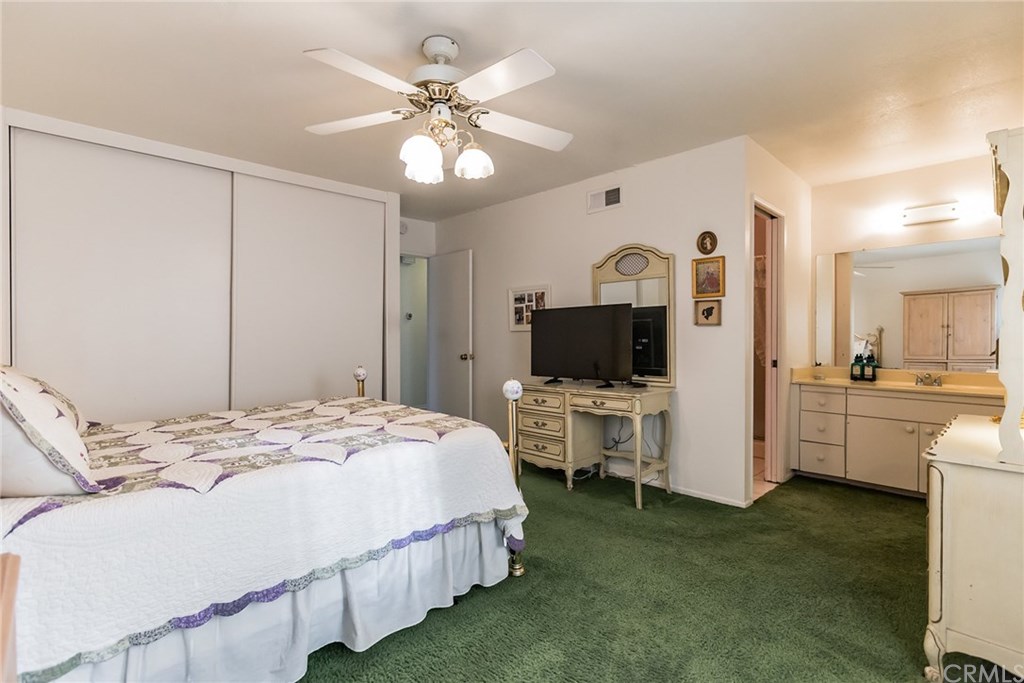 14172 Raintree Road Tustin, CA 92780 - Photo 16 of 30