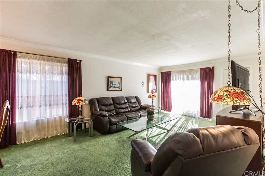 14172 Raintree Road Tustin, CA 92780 - Photo 5 of 30