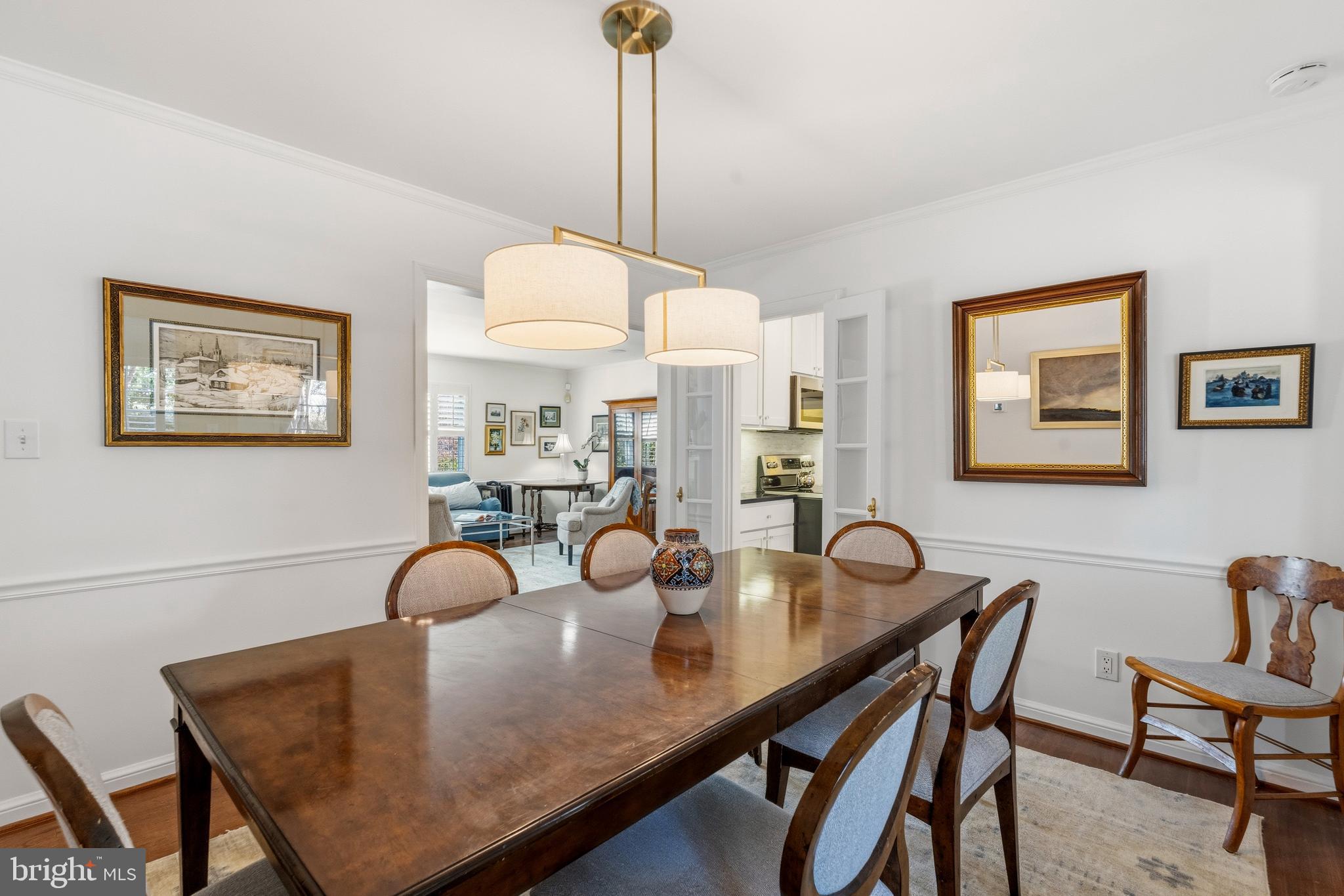 402 Skyhill Road Alexandria, VA 22314 - Photo 8 of 42