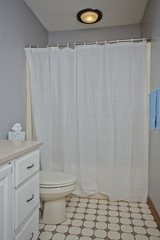 845 Wilbraham Road Springfield, MA 01109 - Photo 14 of 21 Gallery Image 14
