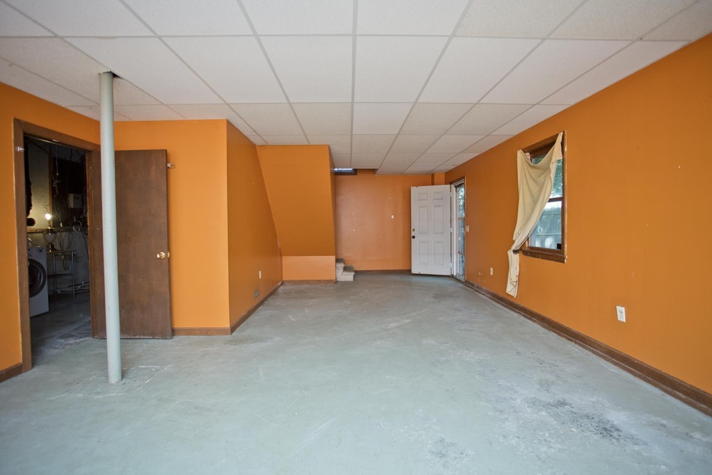 845 Wilbraham Road Springfield, MA 01109 - Photo 16 of 21 Gallery Image 16