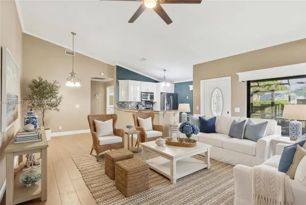 $319,750 | 5694 Northpointe Lane, Boynton Beach, FL 33437