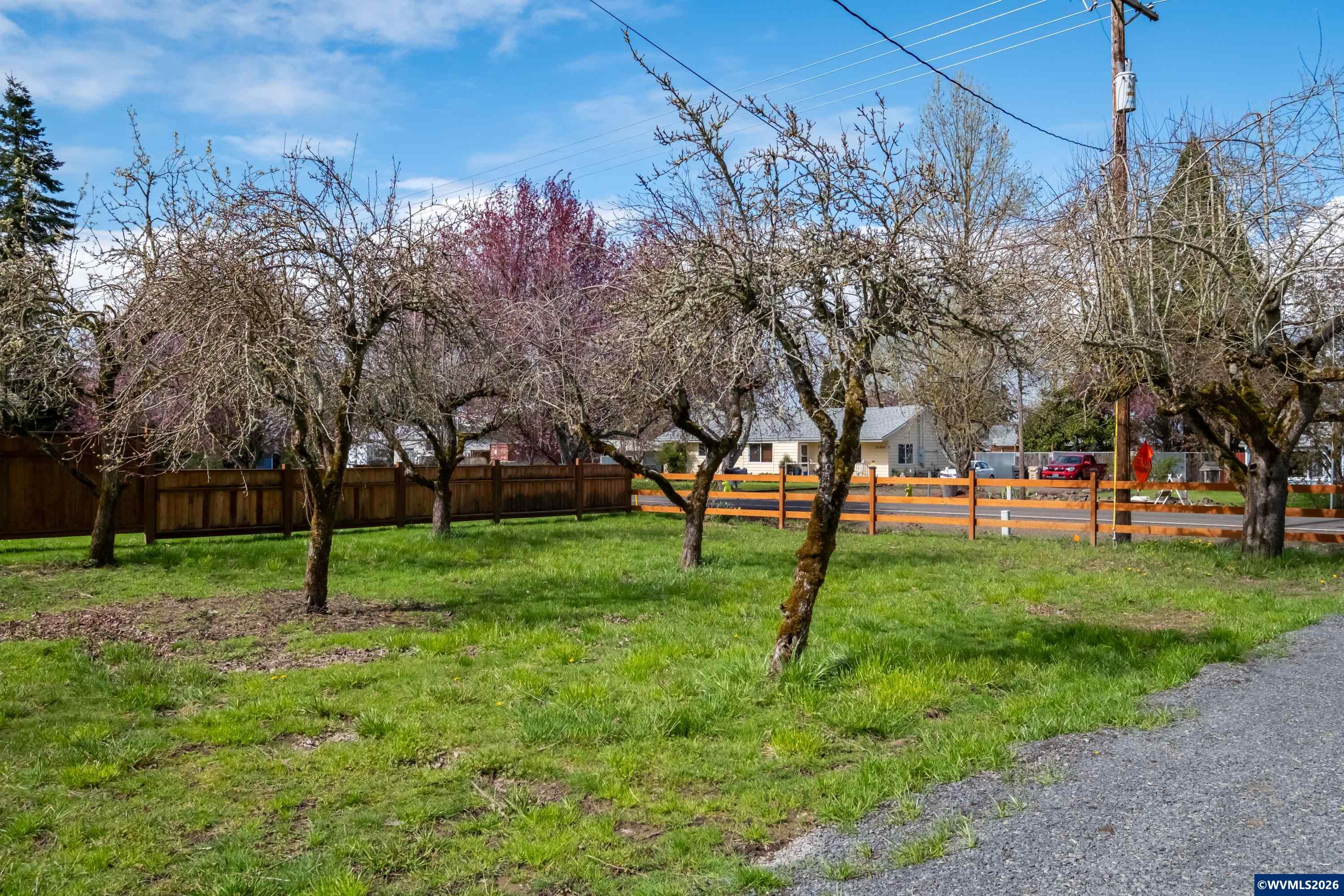 33001 Sandridge Road Lebanon, OR 97355 - Photo 43 of 50