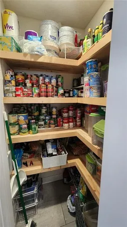 $567,000 | 488 West 640th Avenue, Girard, KS 66743