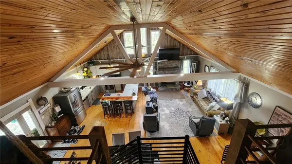 $567,000 | 488 West 640th Avenue, Girard, KS 66743