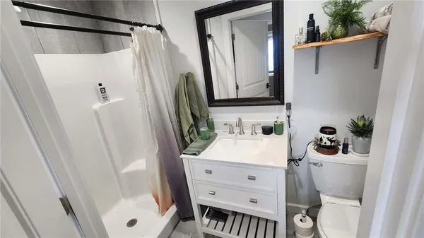 $567,000 | 488 West 640th Avenue, Girard, KS 66743