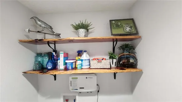 $567,000 | 488 West 640th Avenue, Girard, KS 66743