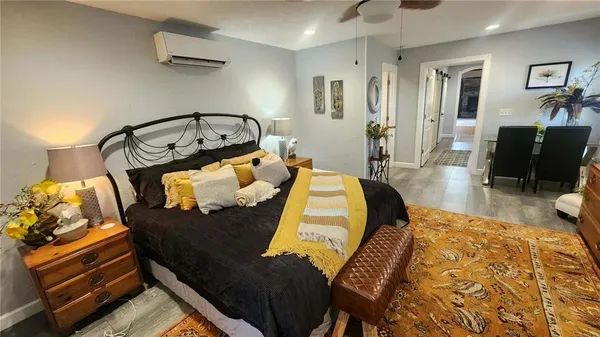 $567,000 | 488 West 640th Avenue, Girard, KS 66743