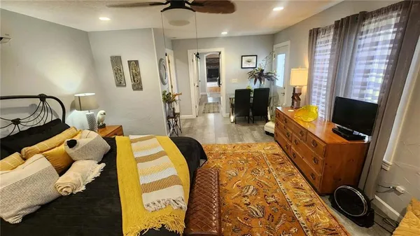 $567,000 | 488 West 640th Avenue, Girard, KS 66743