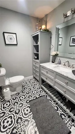 $567,000 | 488 West 640th Avenue, Girard, KS 66743