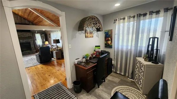 $567,000 | 488 West 640th Avenue, Girard, KS 66743
