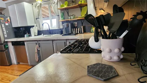 $567,000 | 488 West 640th Avenue, Girard, KS 66743