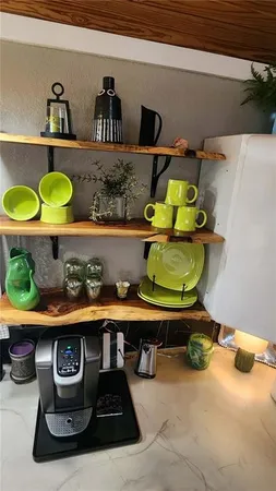 $567,000 | 488 West 640th Avenue, Girard, KS 66743