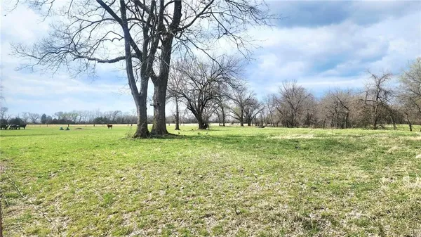 $567,000 | 488 West 640th Avenue, Girard, KS 66743