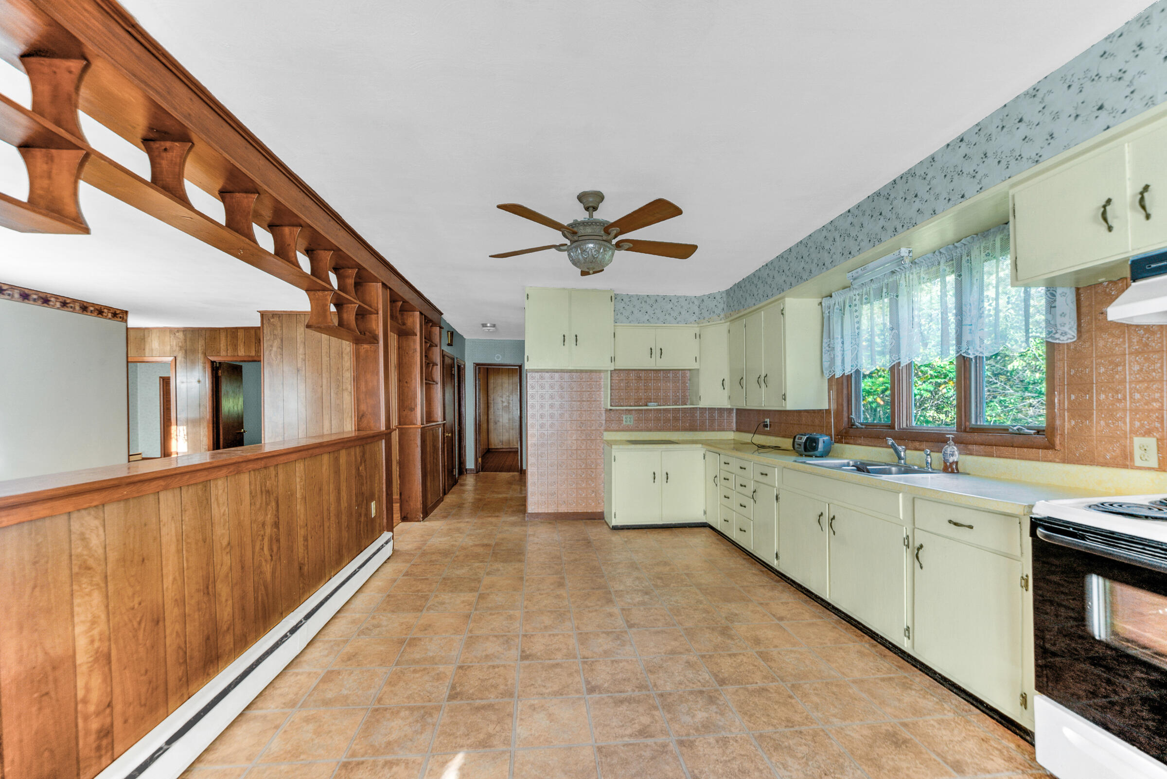 204 Federal Road Livermore, ME 04253 - Photo 17 of 35 108528-grhd-115