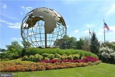 a view of a bird bath room