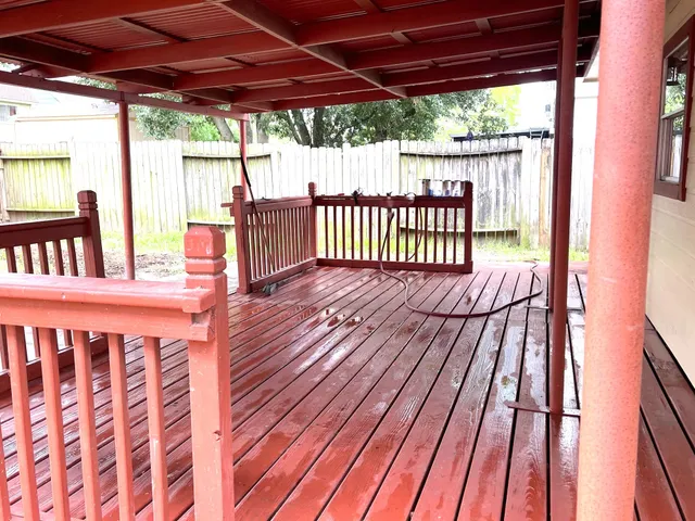 a view of a back yard of the house