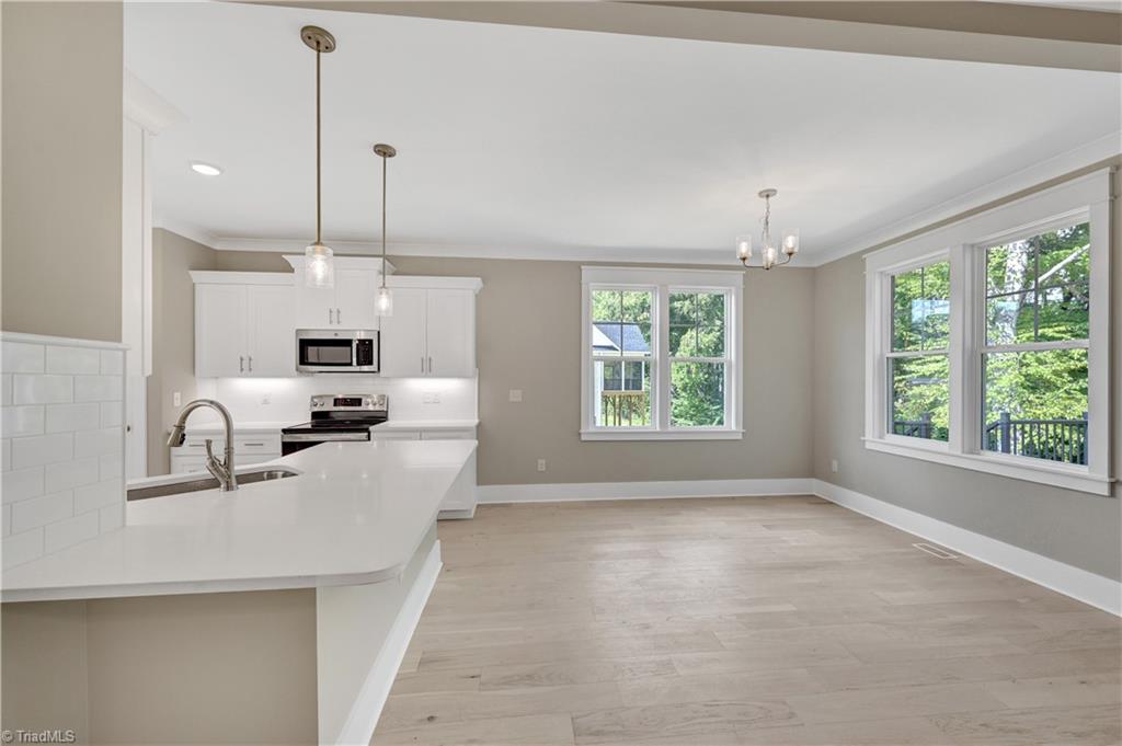 194 Pipers Ridge West Winston-Salem, NC 27127 - Photo 15 of 41 Gallery Image 15