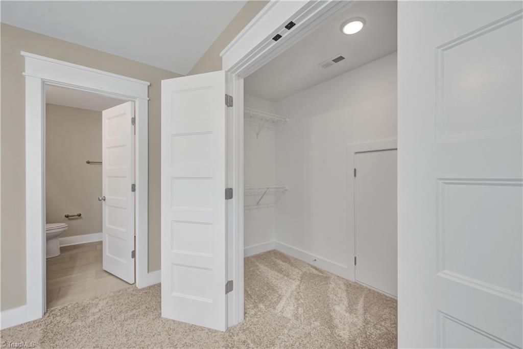 194 Pipers Ridge West Winston-Salem, NC 27127 - Photo 27 of 41 Gallery Image 27