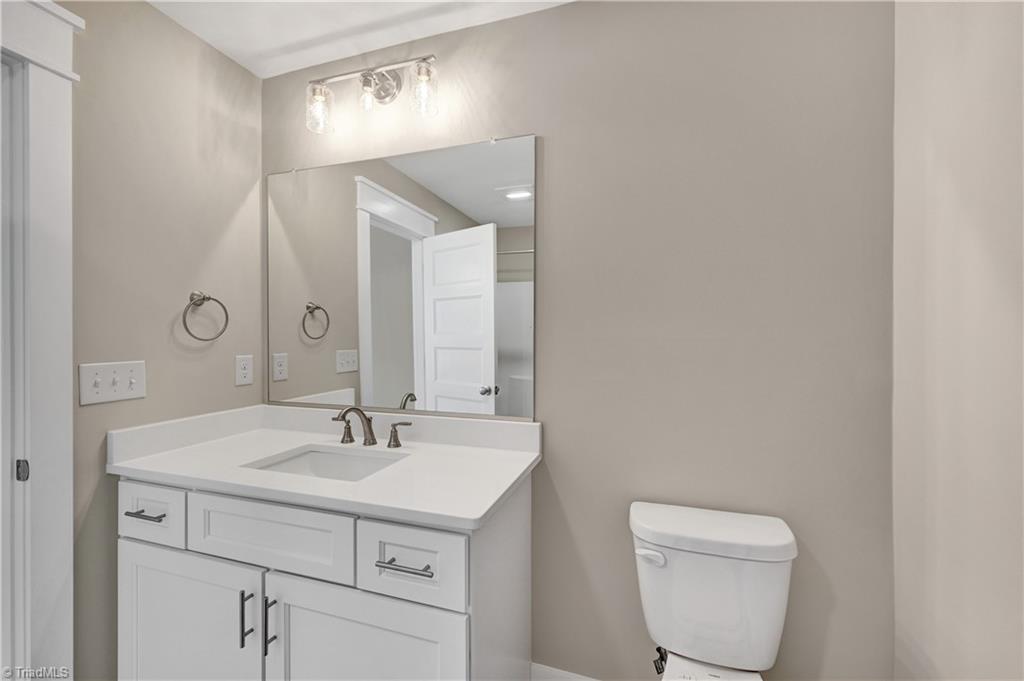194 Pipers Ridge West Winston-Salem, NC 27127 - Photo 29 of 41 Gallery Image 29