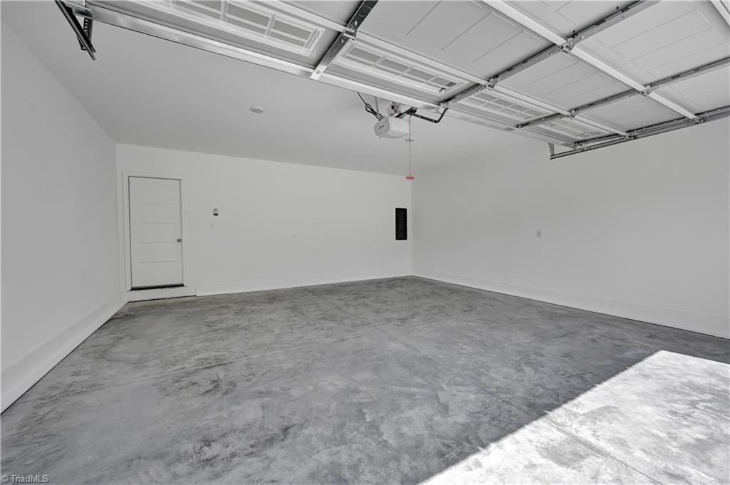 194 Pipers Ridge West Winston-Salem, NC 27127 - Photo 37 of 41 Gallery Image 37