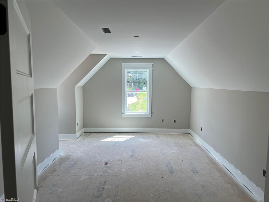 194 Pipers Ridge West Winston-Salem, NC 27127 - Photo 5 of 41 Gallery Image 5
