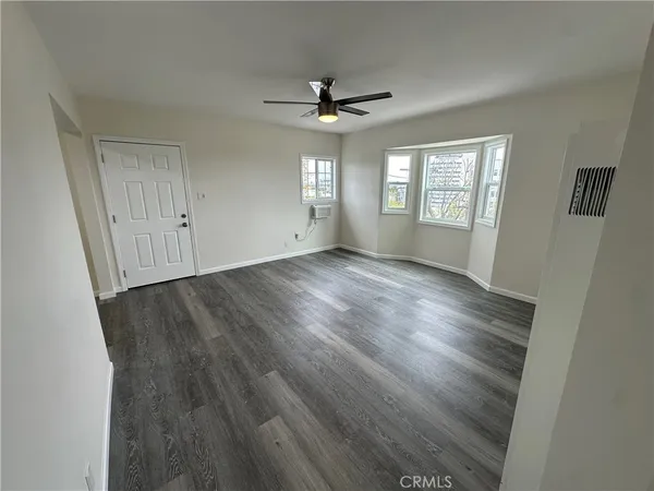 $2,400 | 6326 Franklin Avenue, Hollywood, CA 90028