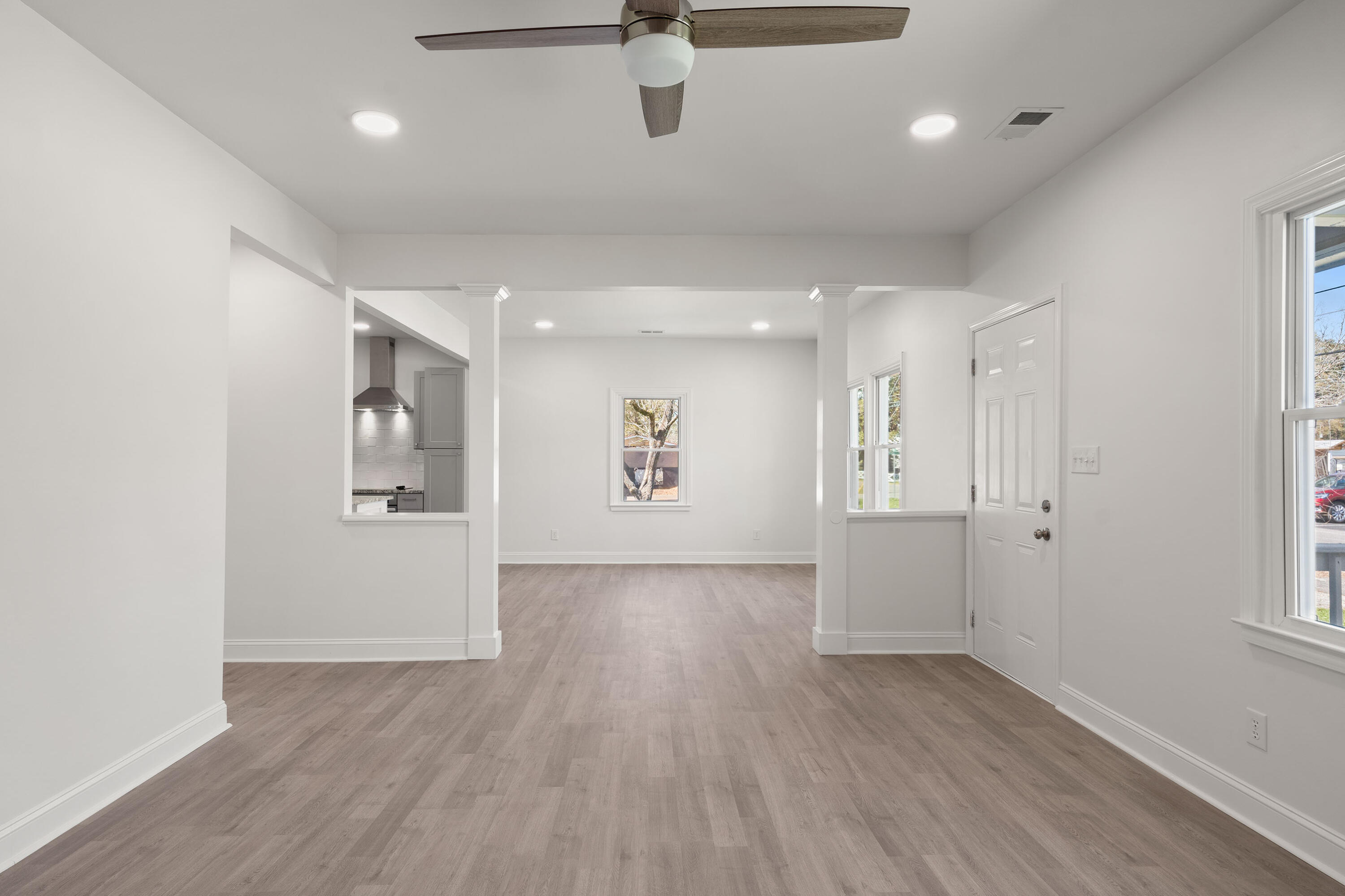 209 Raysor Street St. George, SC 29477 - Photo 5 of 32 5