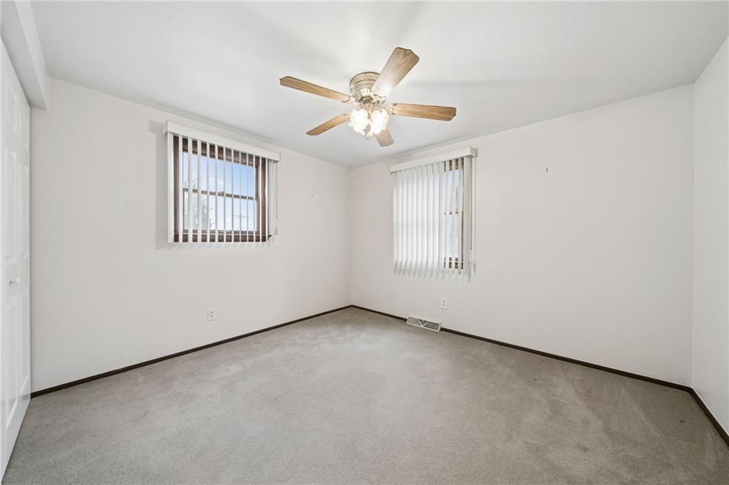 3025 Universal Road Pittsburgh, PA 15235 - Photo 12 of 33
