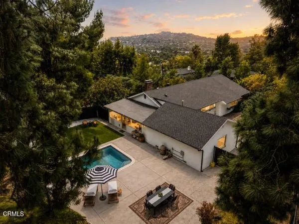 $1,849,000 | 5160 Redwillow Lane, La Canada Flintridge, CA 91011