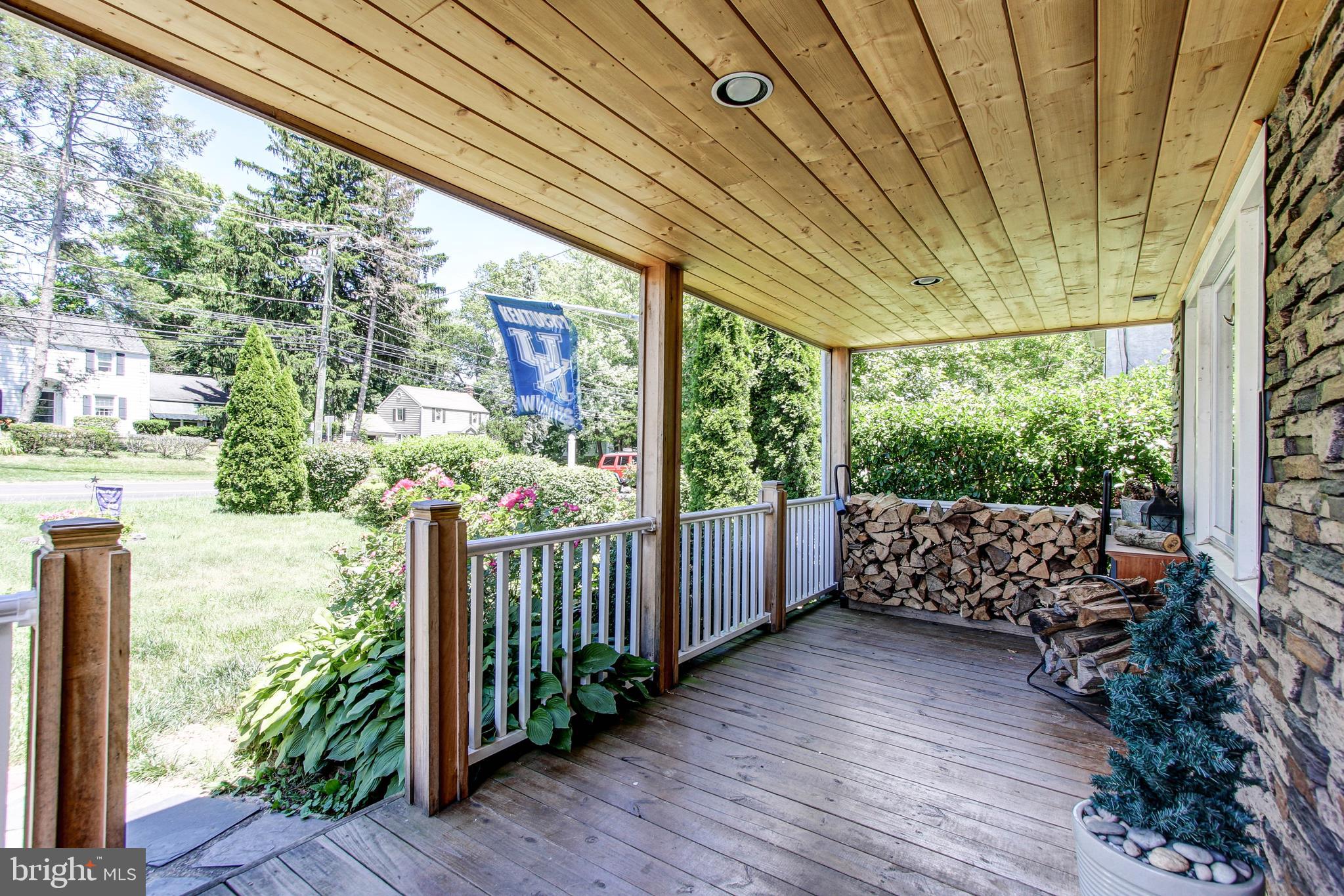 220 Byberry Road Hatboro, PA 19040 - Photo 4 of 28 Porch