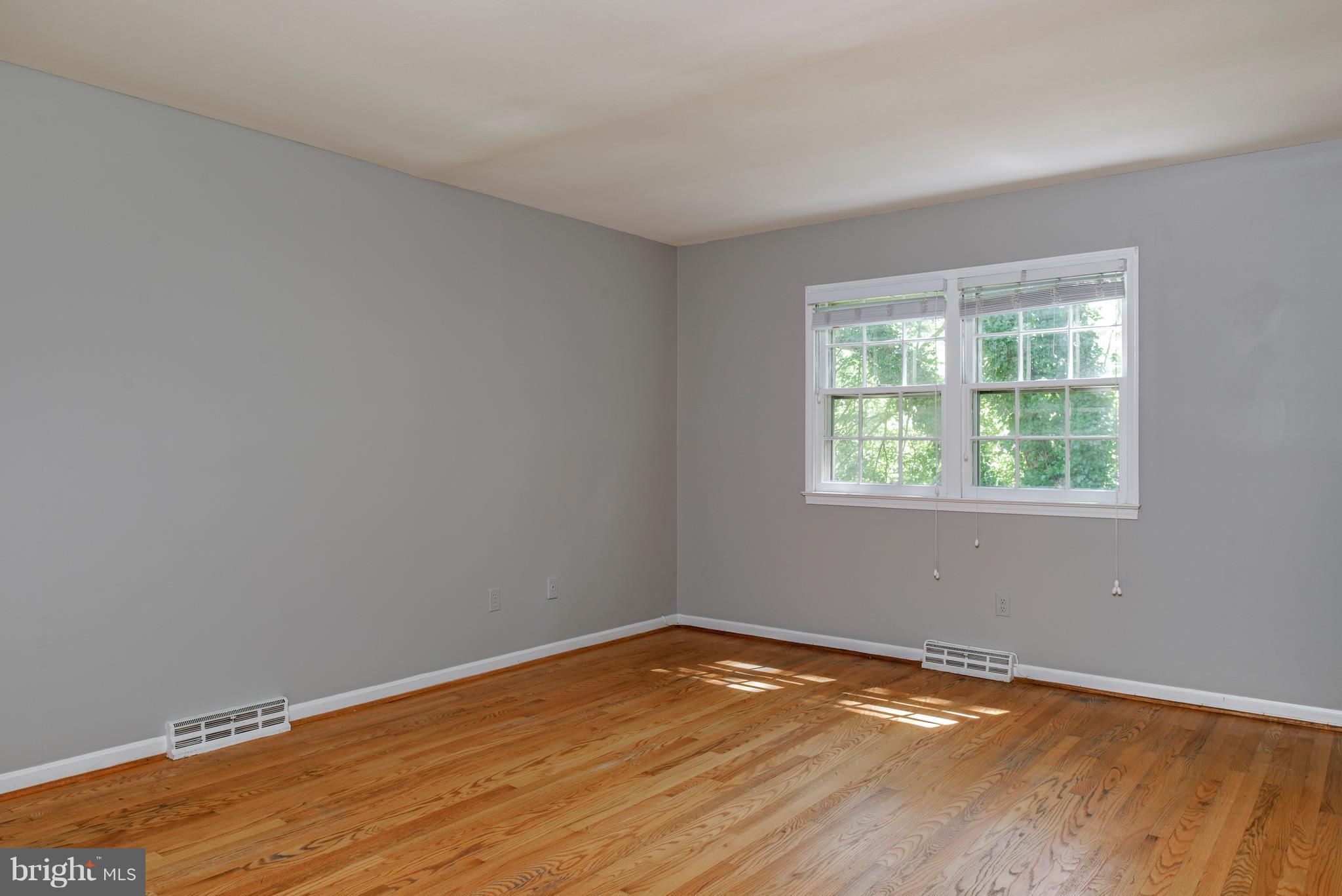 7817 Falstaff Road McLean, VA 22102 - Photo 20 of 30 Bedroom
