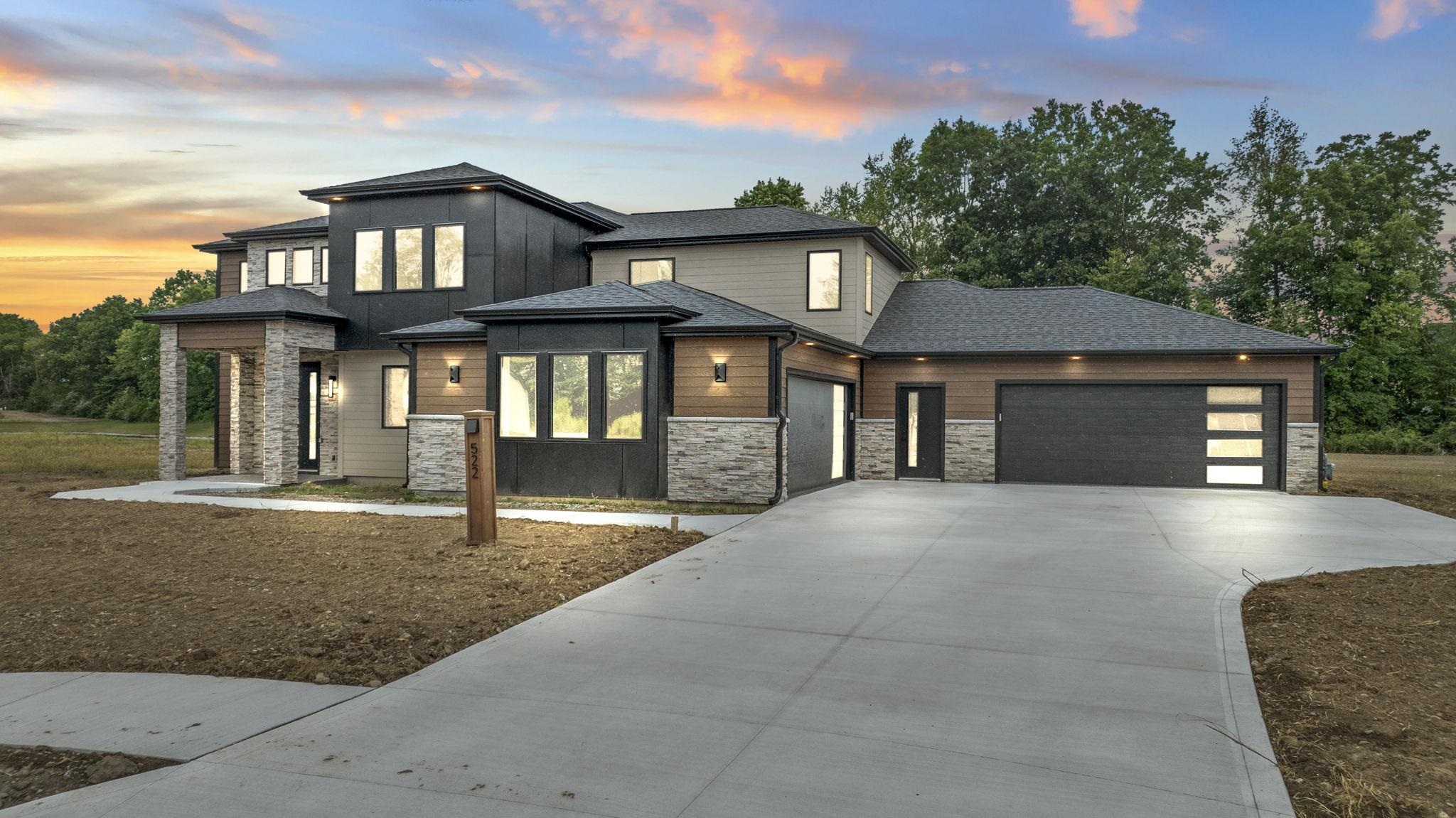 522 Contour Cove Huntertown, IN 46748 - Photo 34 of 36 Gallery Image 34