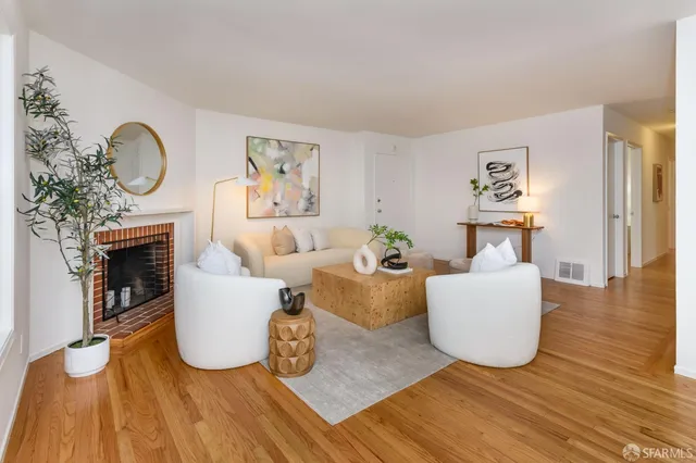 $1,295,000 | 497 Dellbrook Avenue, San Francisco, CA 94131