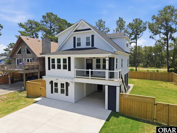 $879,999 | 703 Teakwood Lane, Kill Devil Hills, NC 27948